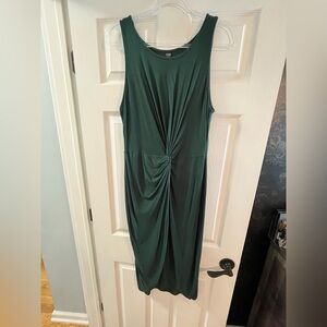 SHEIN Elegant Dark Green Midi Dress